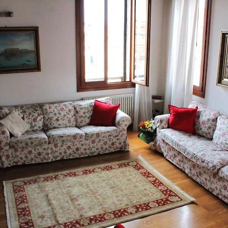 Apartamento Bellissima Terrazza Venecia Exterior foto