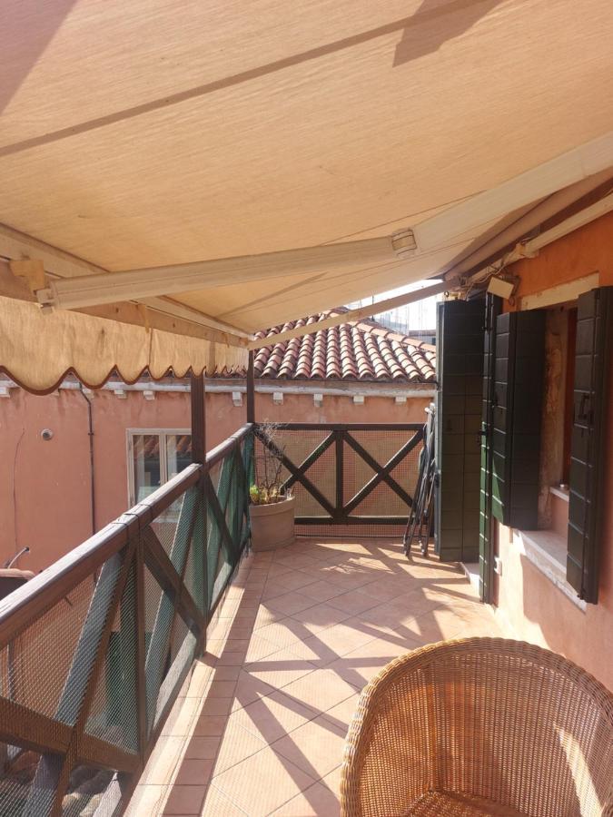 Apartamento Bellissima Terrazza Venecia Exterior foto