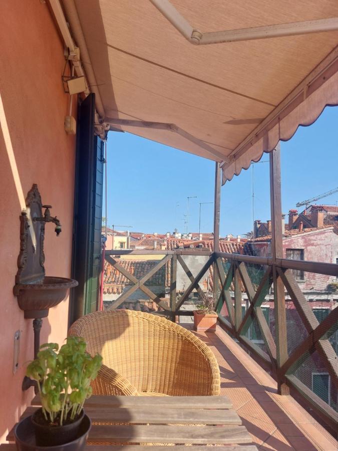 Apartamento Bellissima Terrazza Venecia Exterior foto
